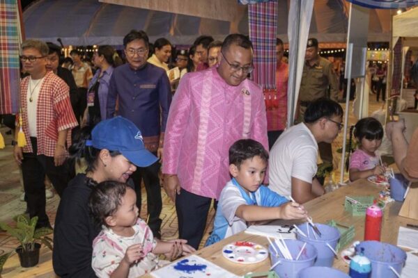 หมอลำเฟสติวัล ร้อยเอ็ด