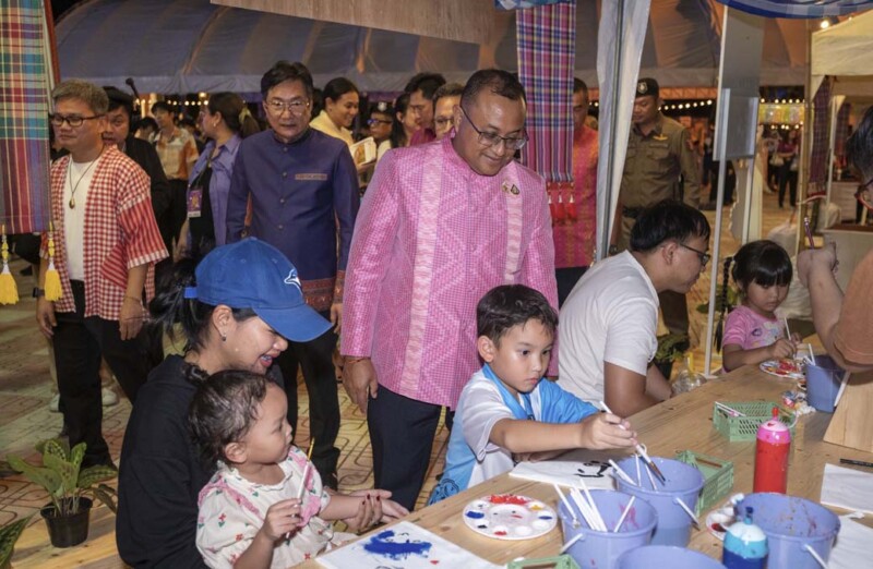 หมอลำเฟสติวัล ร้อยเอ็ด